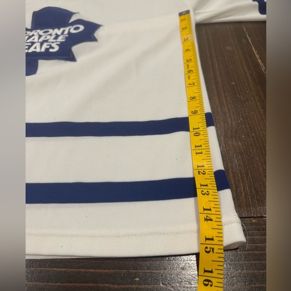 Vintage CCM Maska Toronto Maple Leafs Men’s Hockey Jersey - Picture 6 of 6